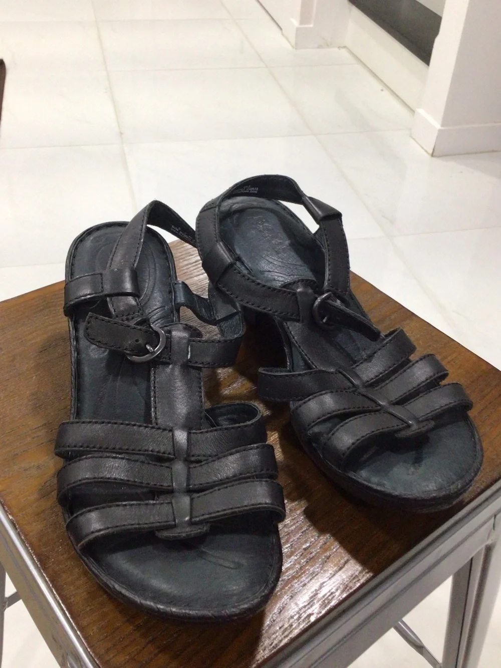 Born classic strappy